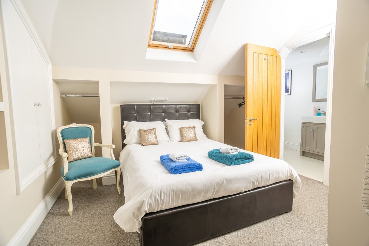 Newbridge Town House, Bath For mid week breaks