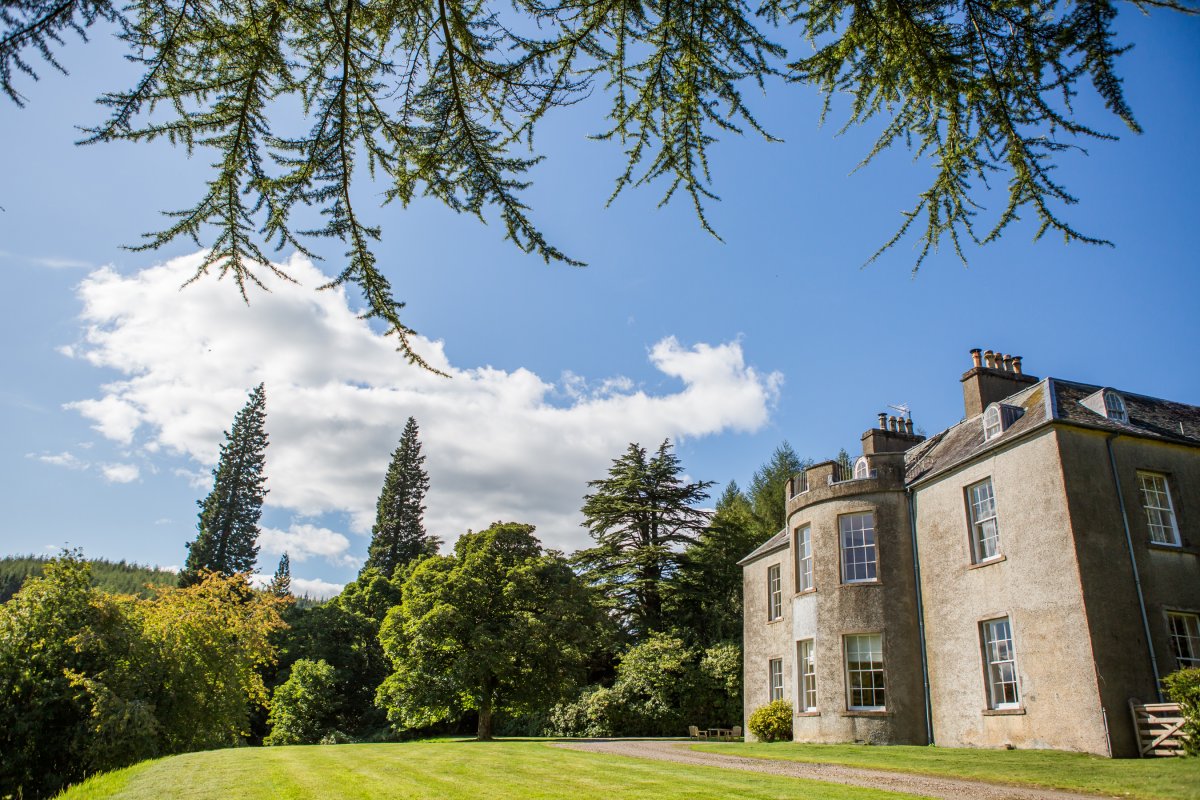 Tulliemet House Large holiday house, Perthshire