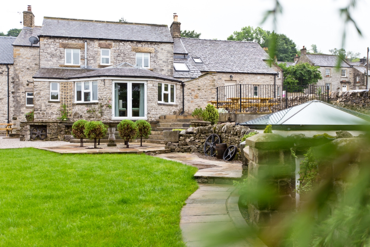 Luxury group of cottages near Buxton Derbyshire