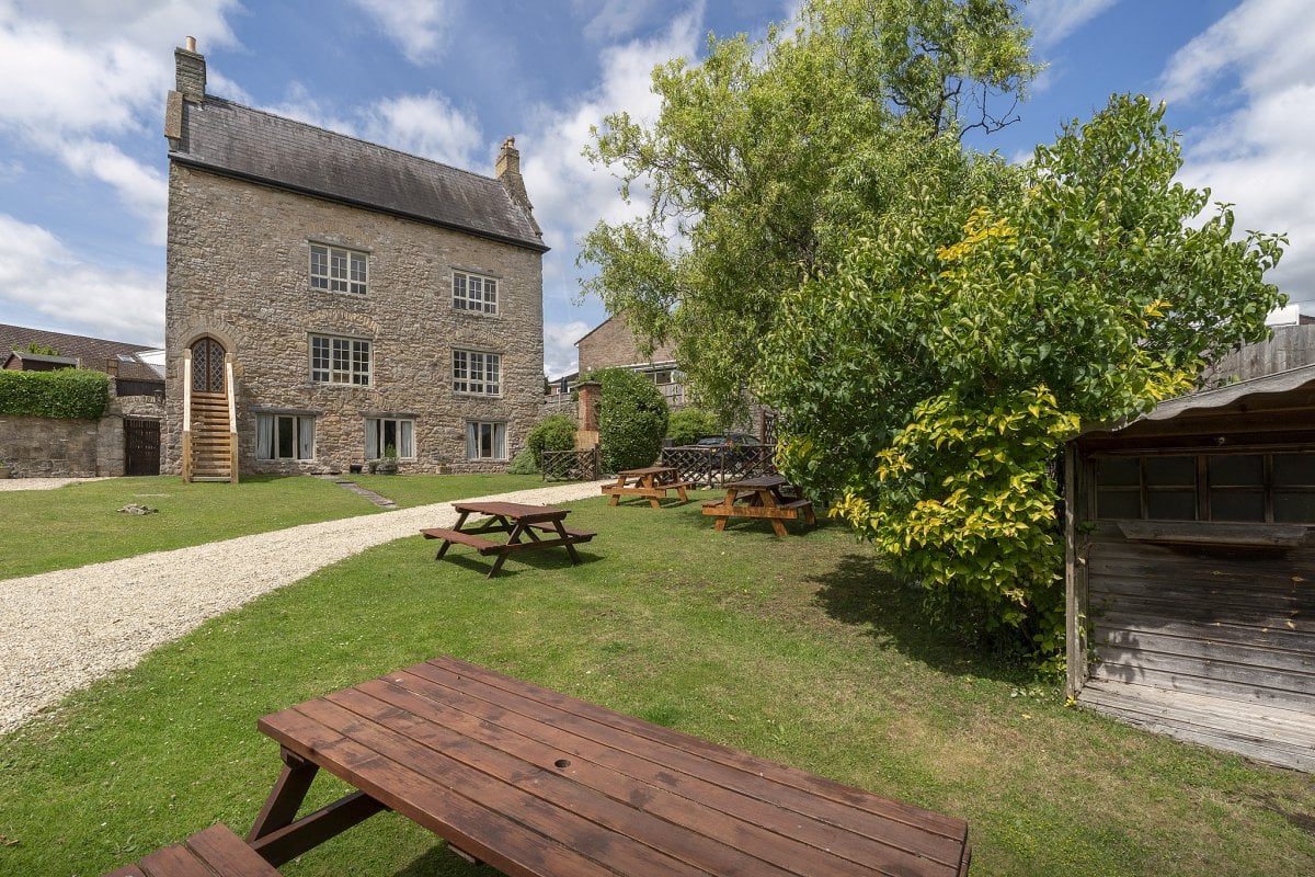 Holiday Cottages in Wales Large Group Holiday Houses in Wales