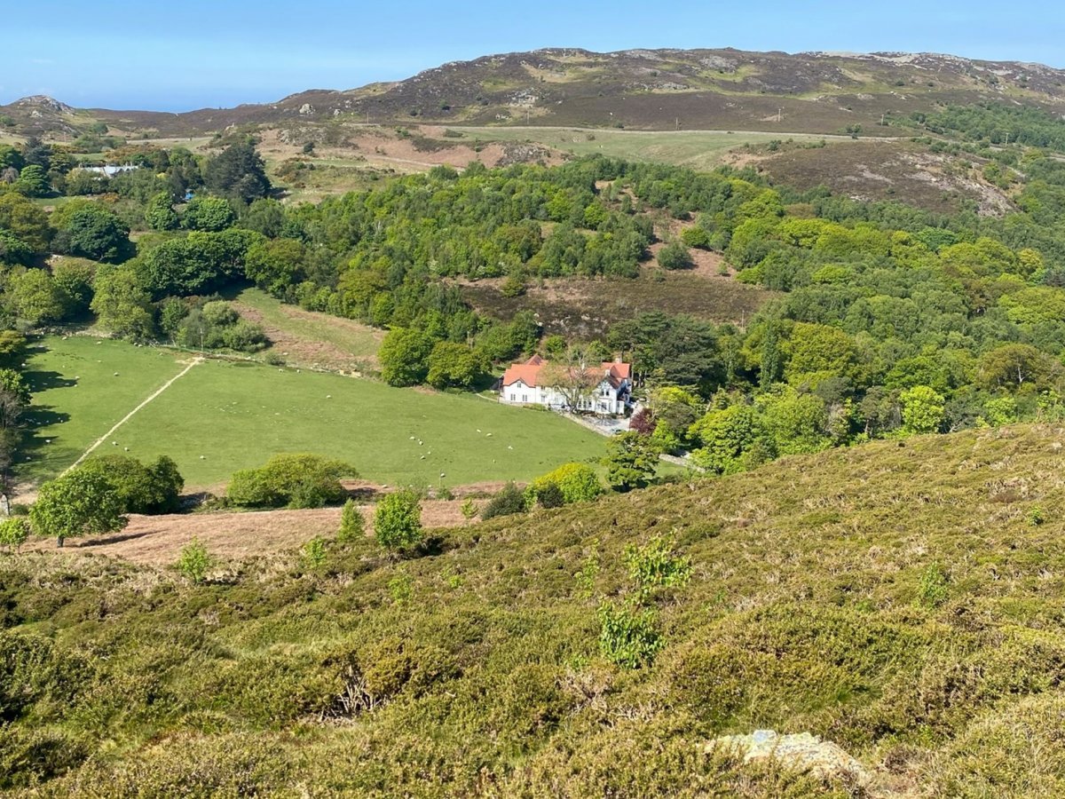 Sychnant Pass Country House Large holiday house, Conwy
