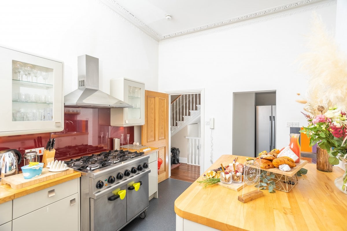 Newbridge Town House, Bath For mid week breaks