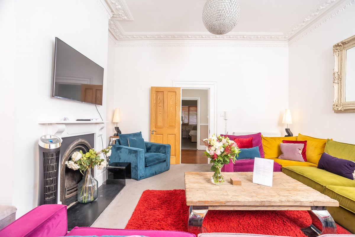 Newbridge Town House, Bath For mid week breaks
