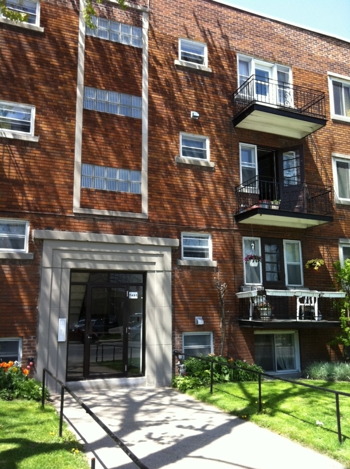 Apartment for sale NotreDamedeGrâce (NDG) 2056, avenue Trenholme (NDG)