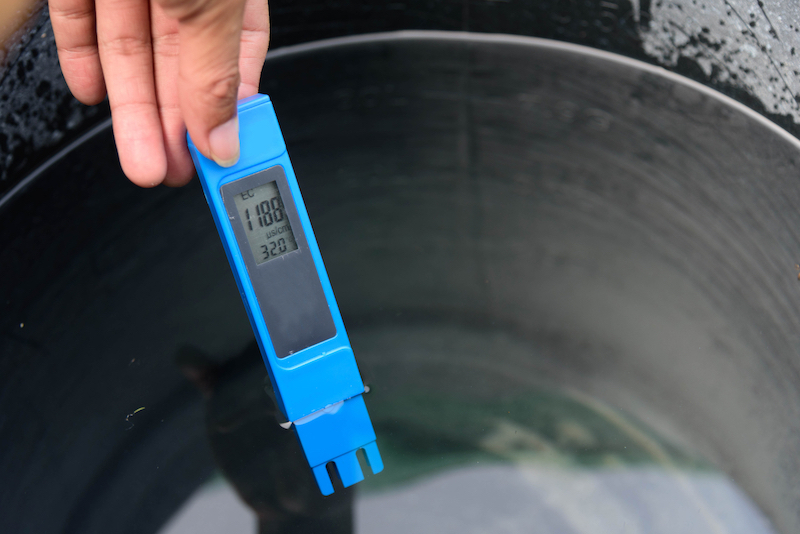 TDS Meter What is a TDS Meter? Grow Higher