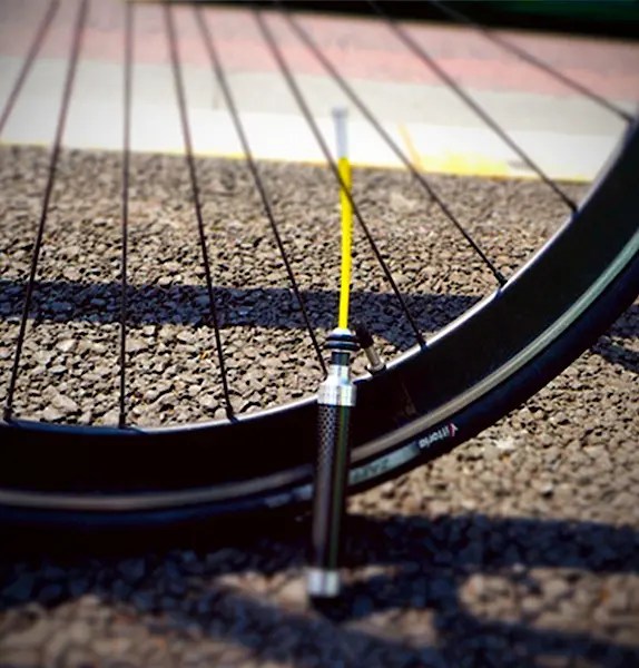 iPump Mirco Lightest Bike Pump Invented GrumpyFoot