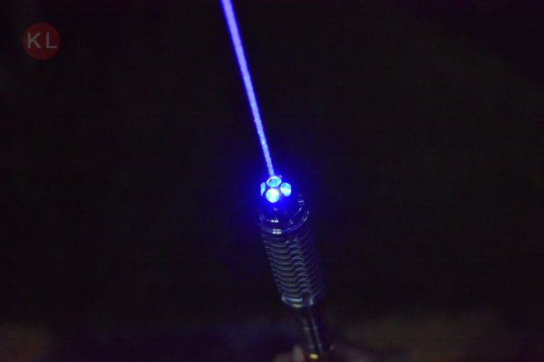 1600mW 465nm blaue LichtstrahlLaserZeigerMilitär High Tech Brennen