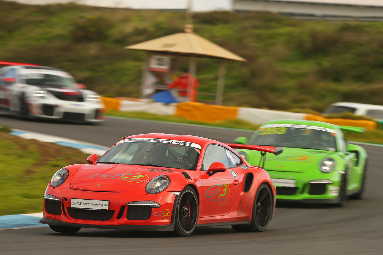 TERMINE! Endless Summer®Ascari 2021/2022 GT3 Fahrertraining