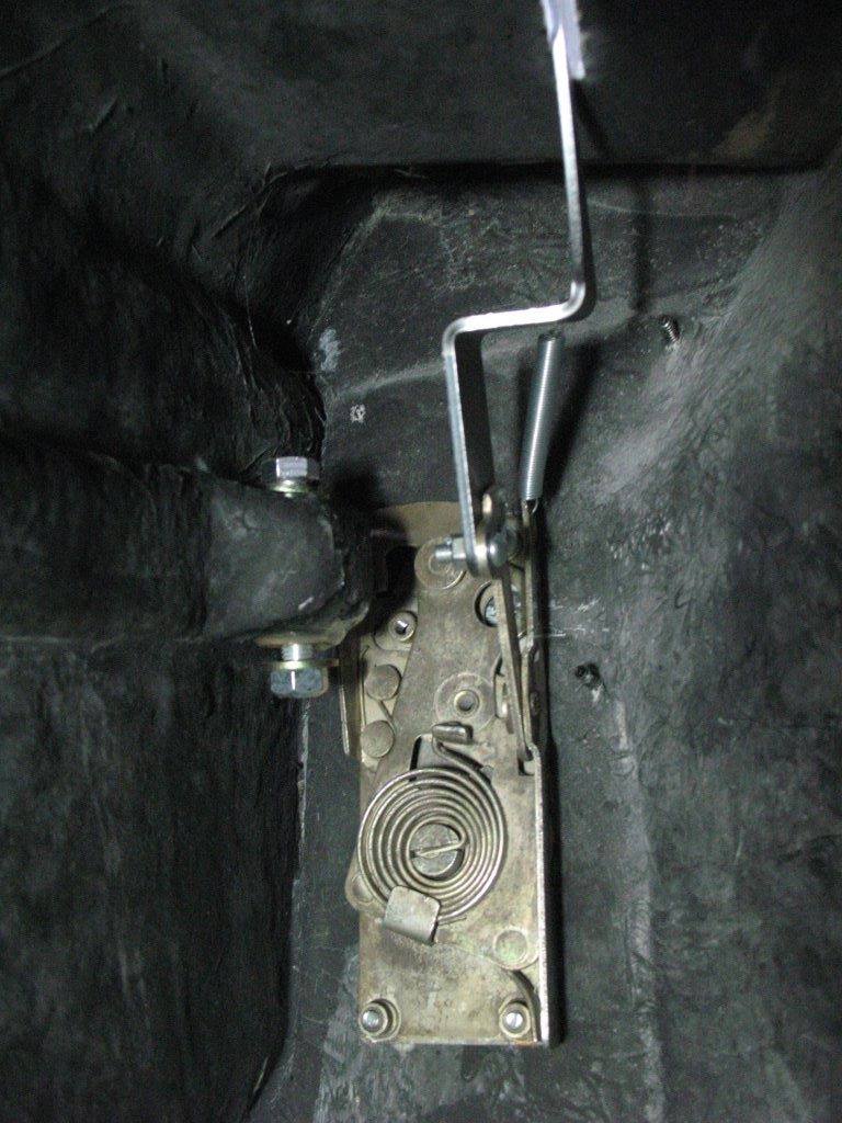 original door lock release mechanism GT40s