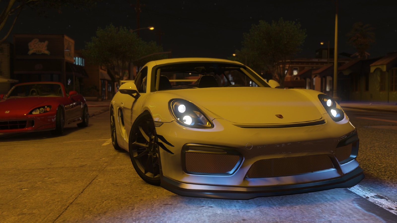 Download Area » GTA V » Cars » Porsche Cayman GT4
