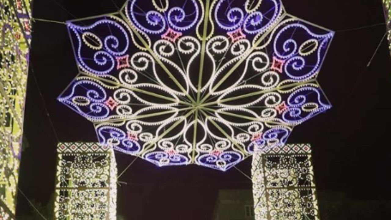WATCH Lavish Valletta Christmas lights unveiled in Malta’s capital!