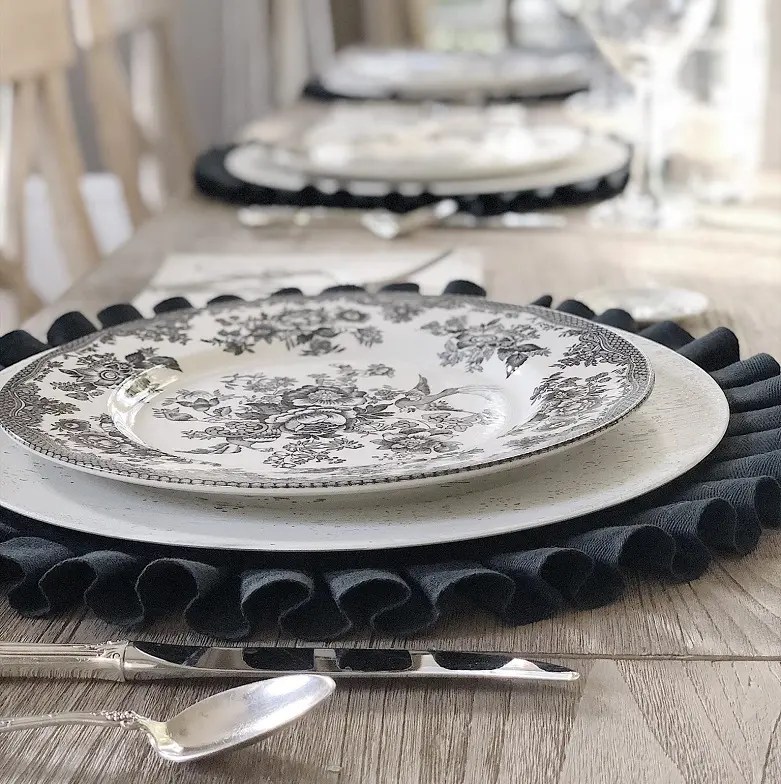 9 DIY Burlap Placemats Guide Patterns
