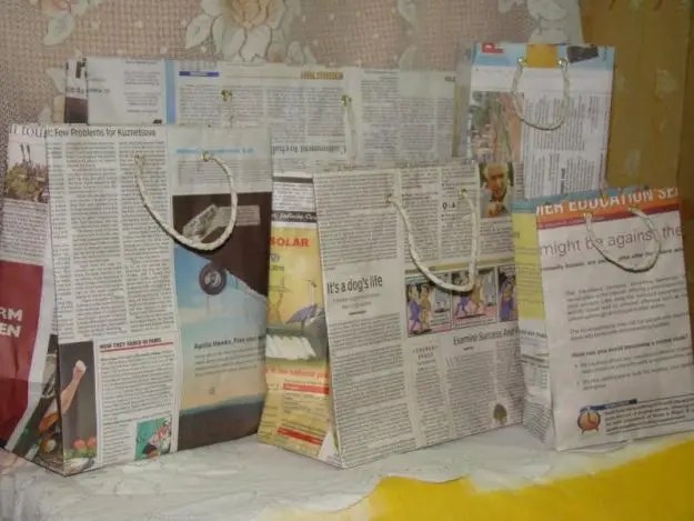 19 DIY Newspaper Bags Guide Patterns