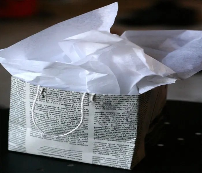 19 DIY Newspaper Bags Guide Patterns