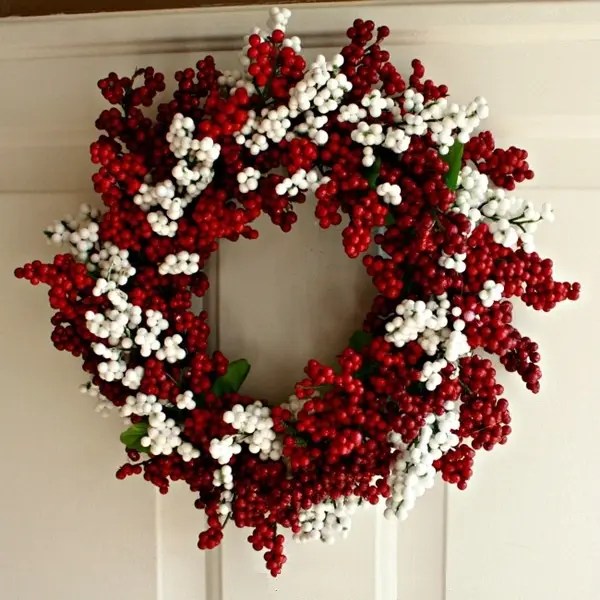 27 DIY Berry Wreath Ideas Guide Patterns