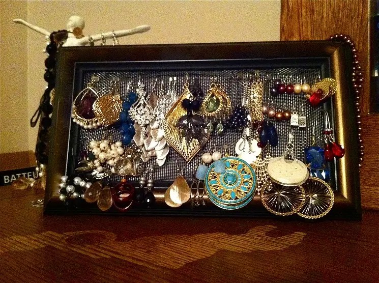 64 DIY Earring Holder Howto’s Guide Patterns