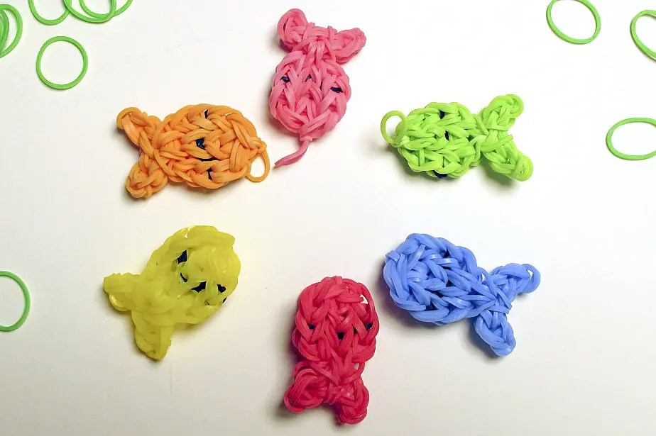Step by Step Easy to Make Loom Charms Gainey Dening