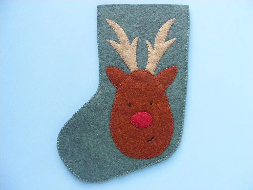 26 Felt Christmas Ornaments For You to Make Guide Patterns