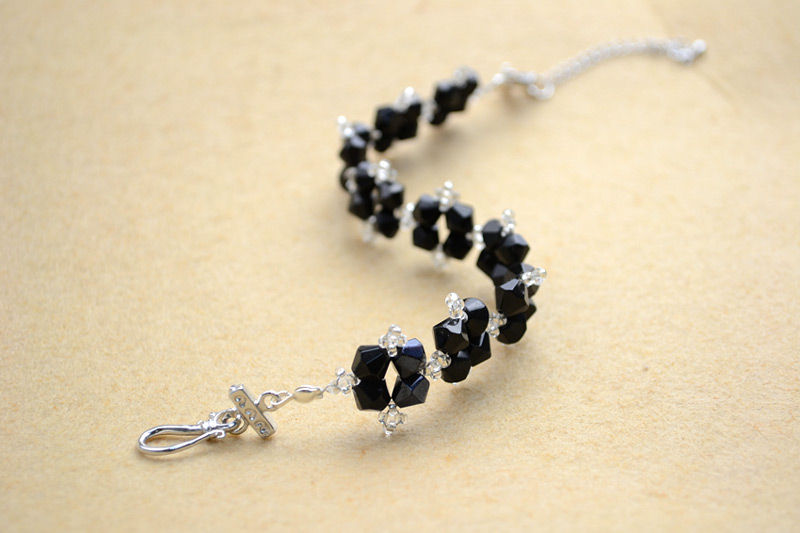 Seed Bead Bracelet Patterns, Spiral Pearl, Beads And Leather, Crystals