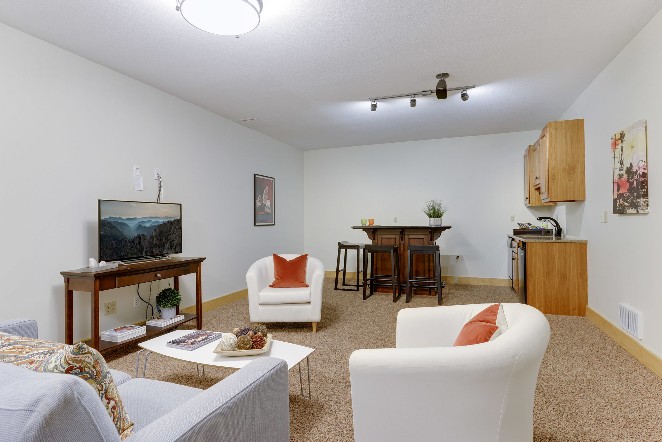 1487 Eleanor Avenue Gulliford & Rue