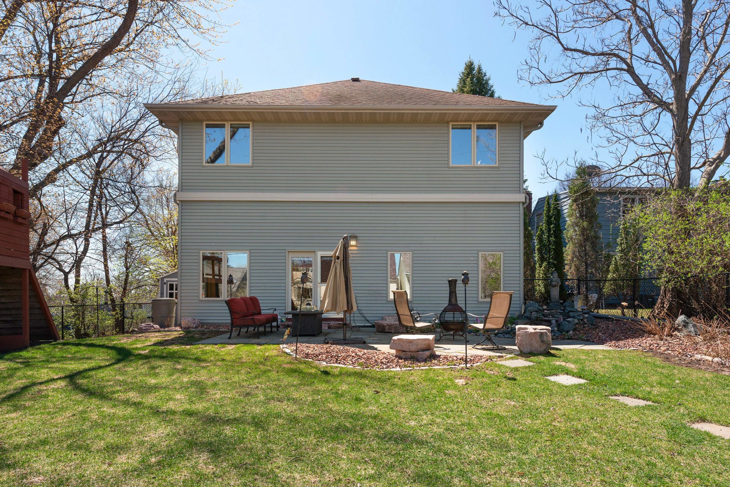 1487 Eleanor Avenue Gulliford & Rue