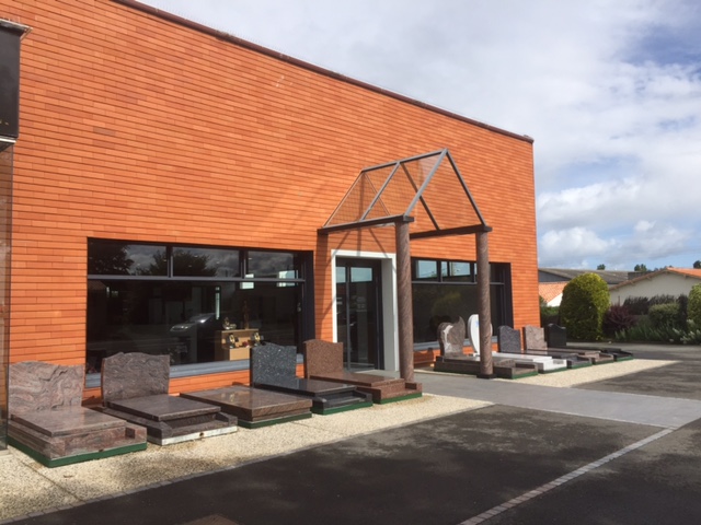 Pompes funèbres Les Sables d'Olonne Services funéraires Lemarchand