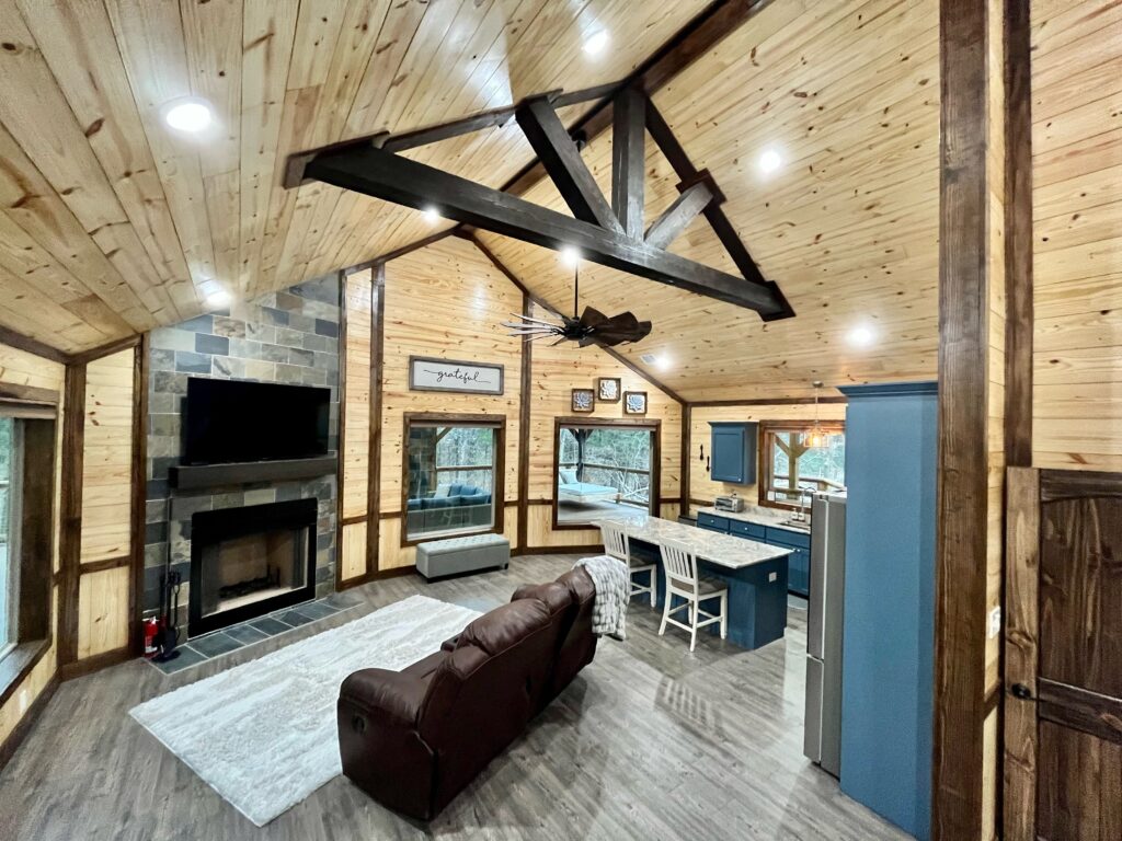 Treehouses Hackberry Creek Getaways