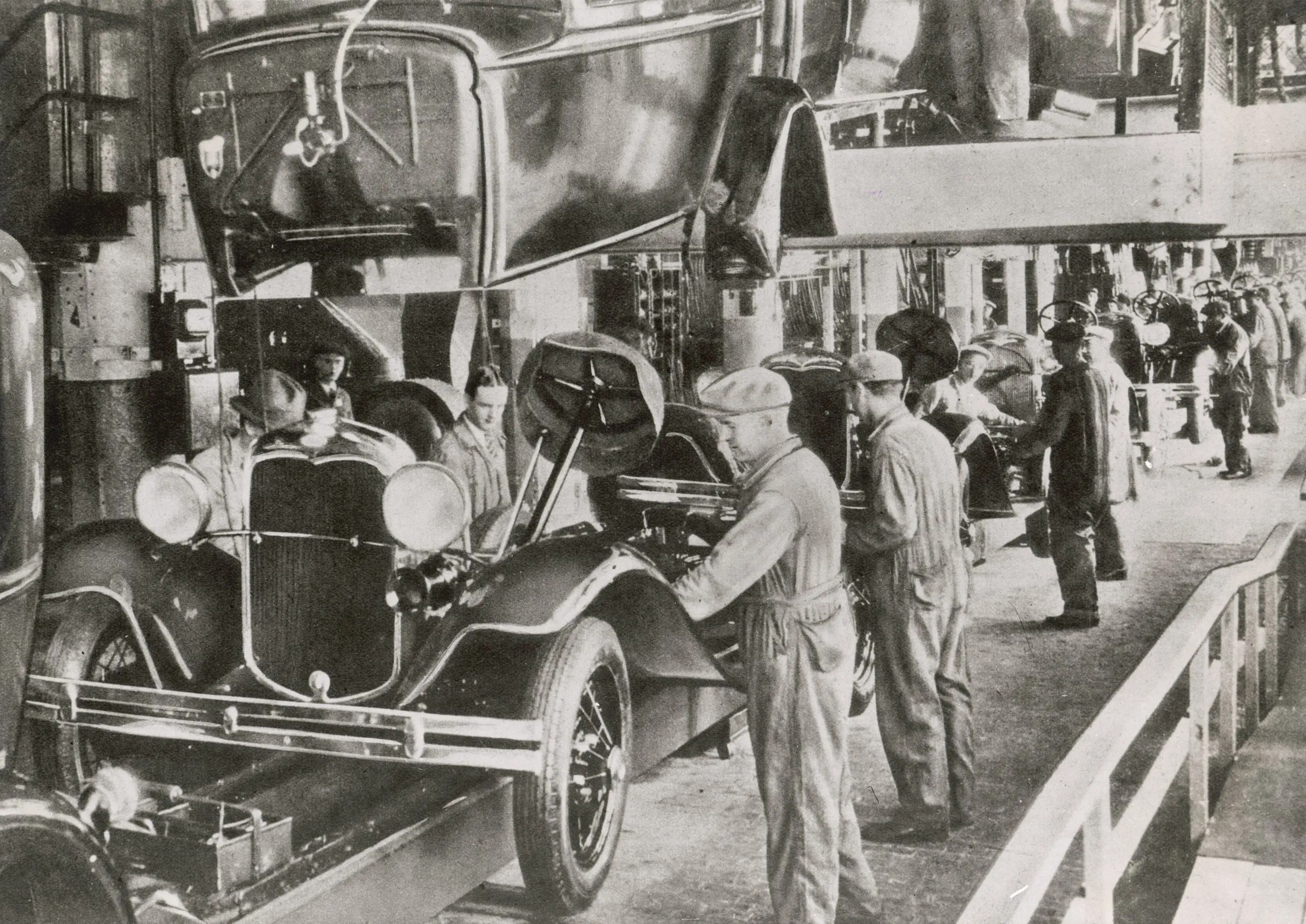 Ford Assembly Line 1929. Date 1929 Mike Hackmer