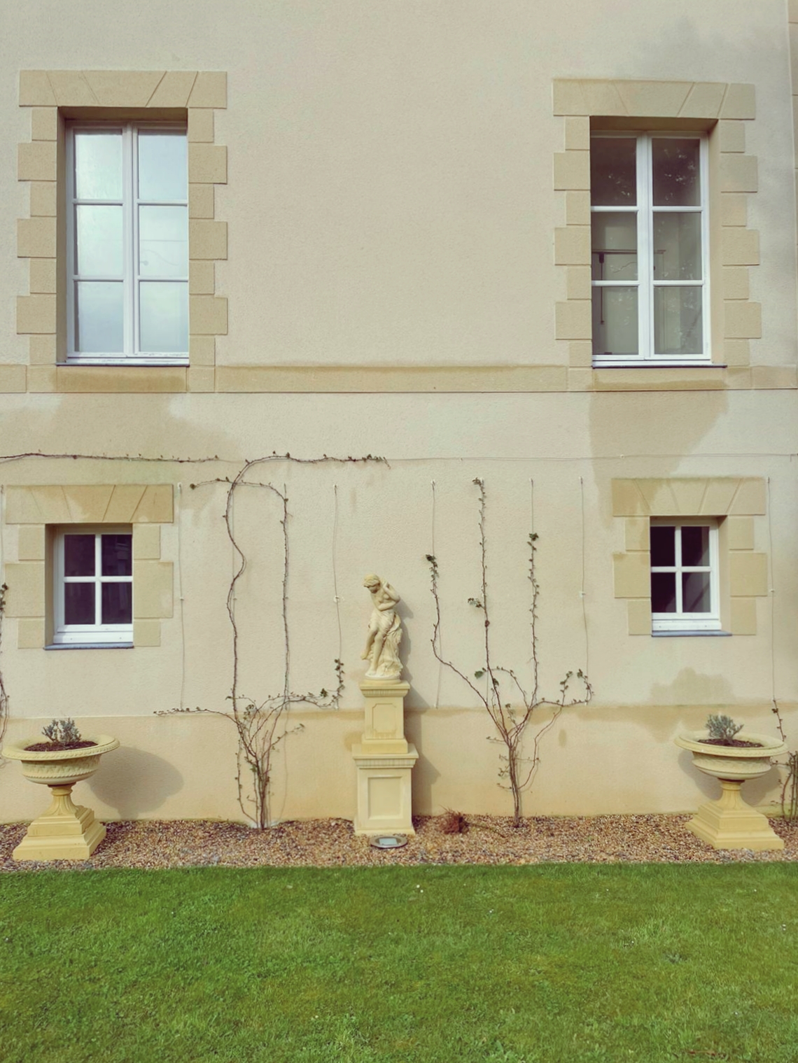 Ornamental Case Study Haddonstone