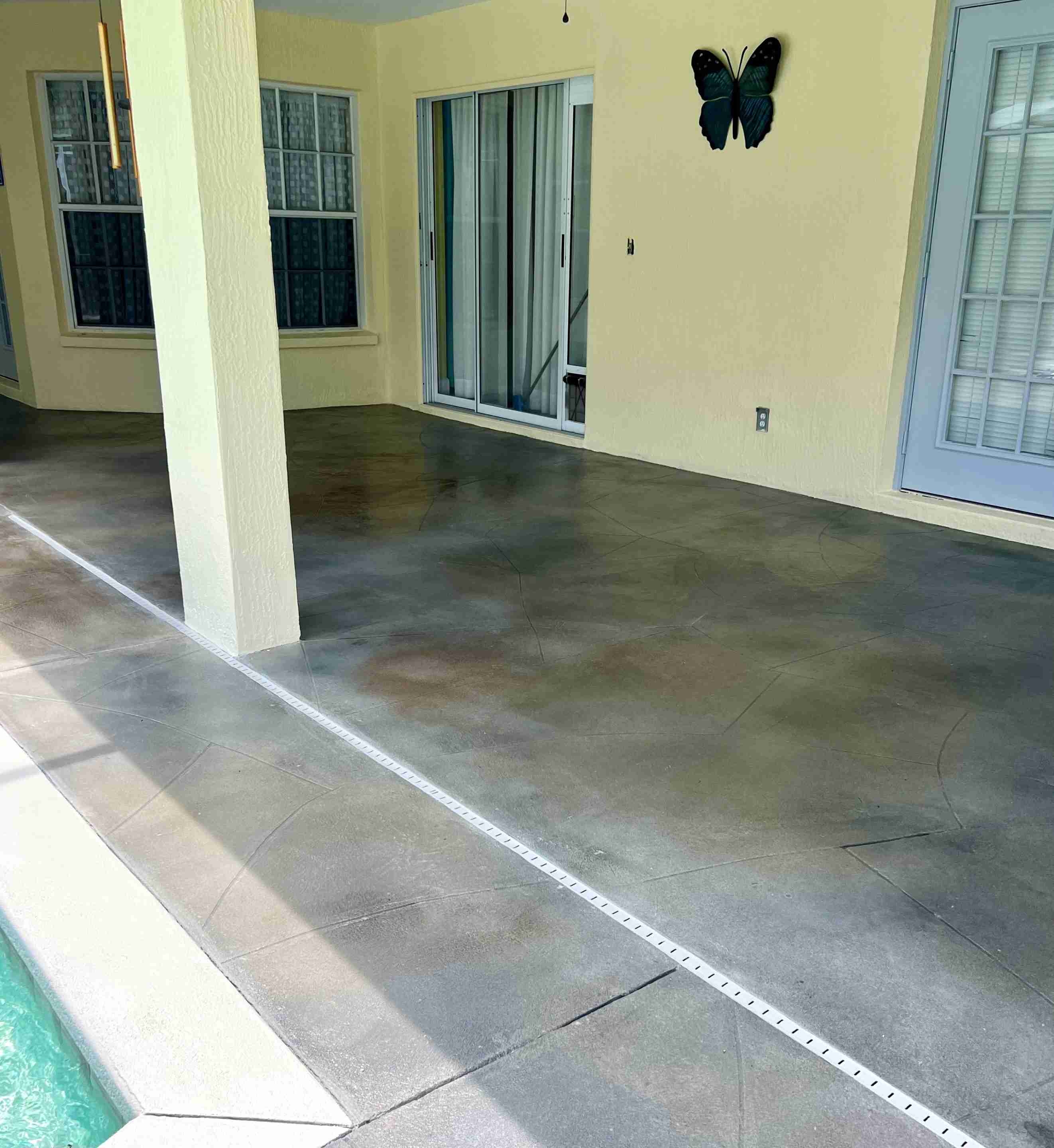 Pool Deck and Patio Resurfacing Tampa Bay Area