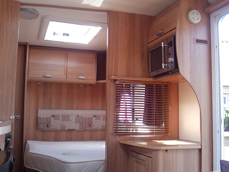 Bailey Unicorn Valencia