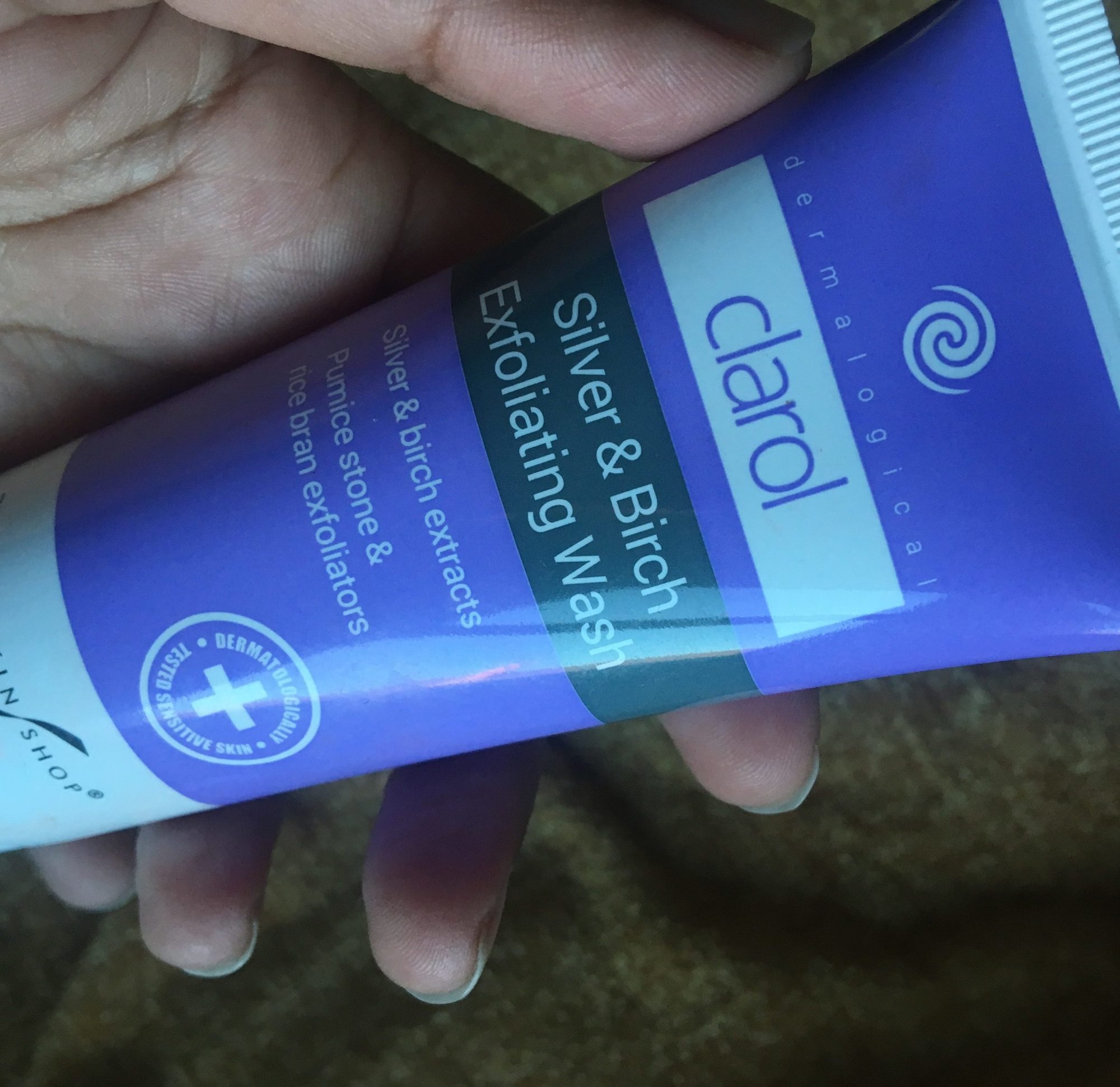 Banish Blackheads: Understanding The Root Cause Of This Skin Problem - ub0h2b5
