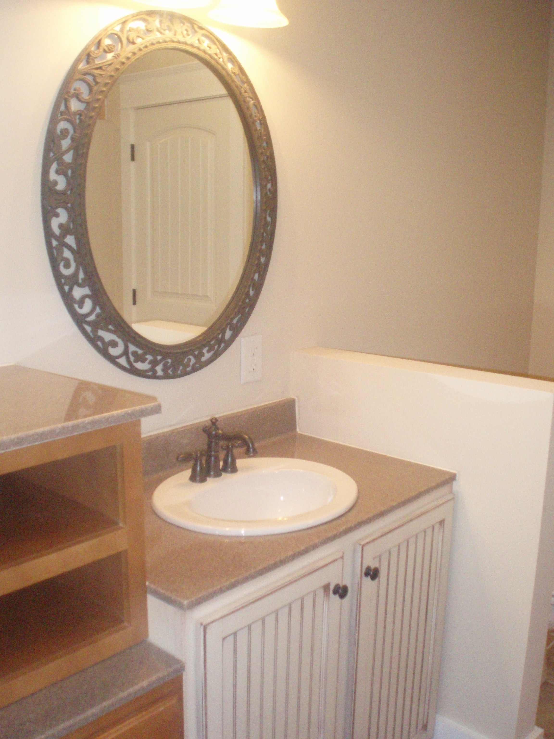 B.BATHROOM002B Hallmark Modular Homes