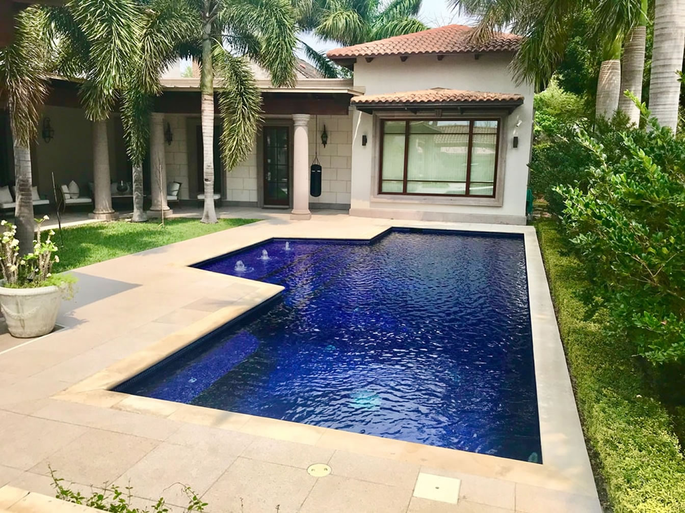 Rio Grande Pool Service Pool Company in McAllen