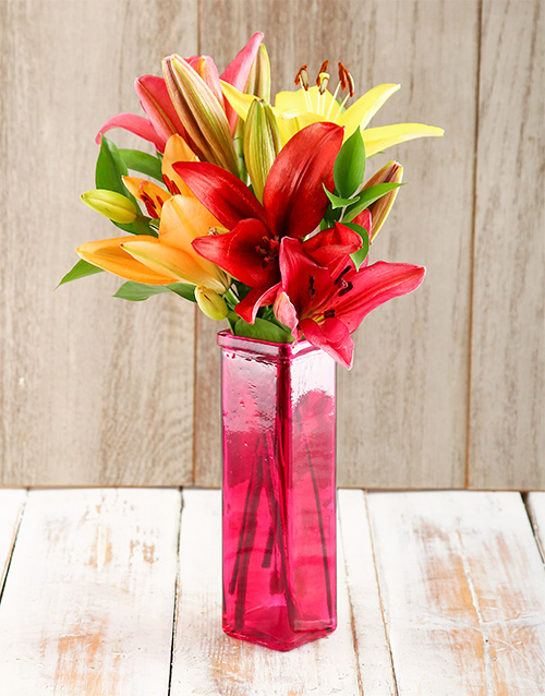 Loving Lily Arrangement Hamperlicious