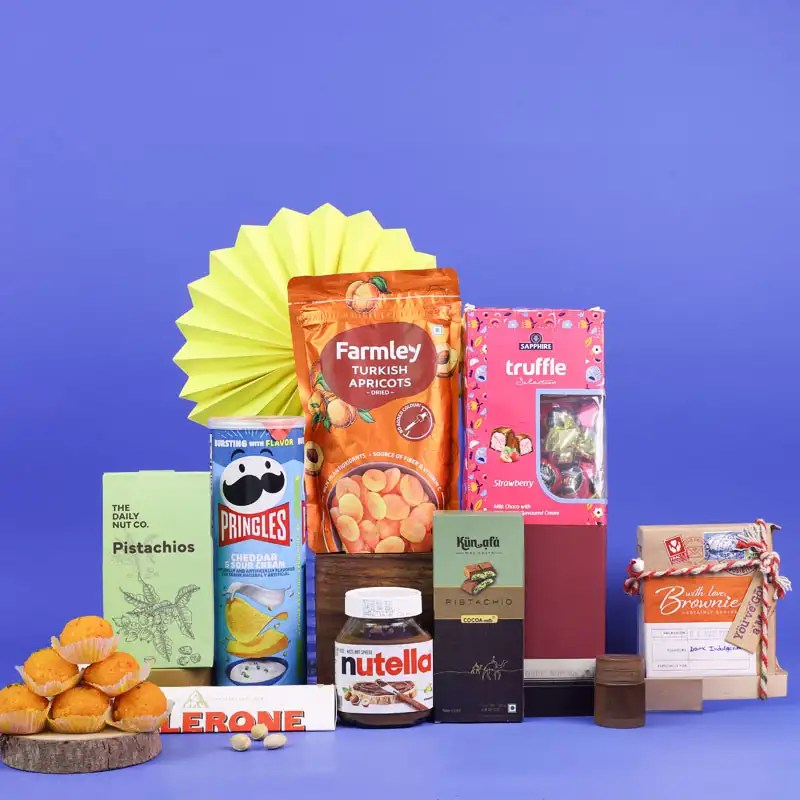 Order Magical Moments Delight Box To All Over India