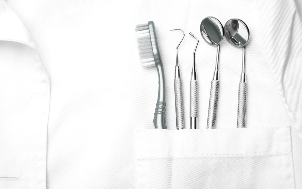 Dental Malpractice Case Examples, FAQs, Your Lawsuit & More