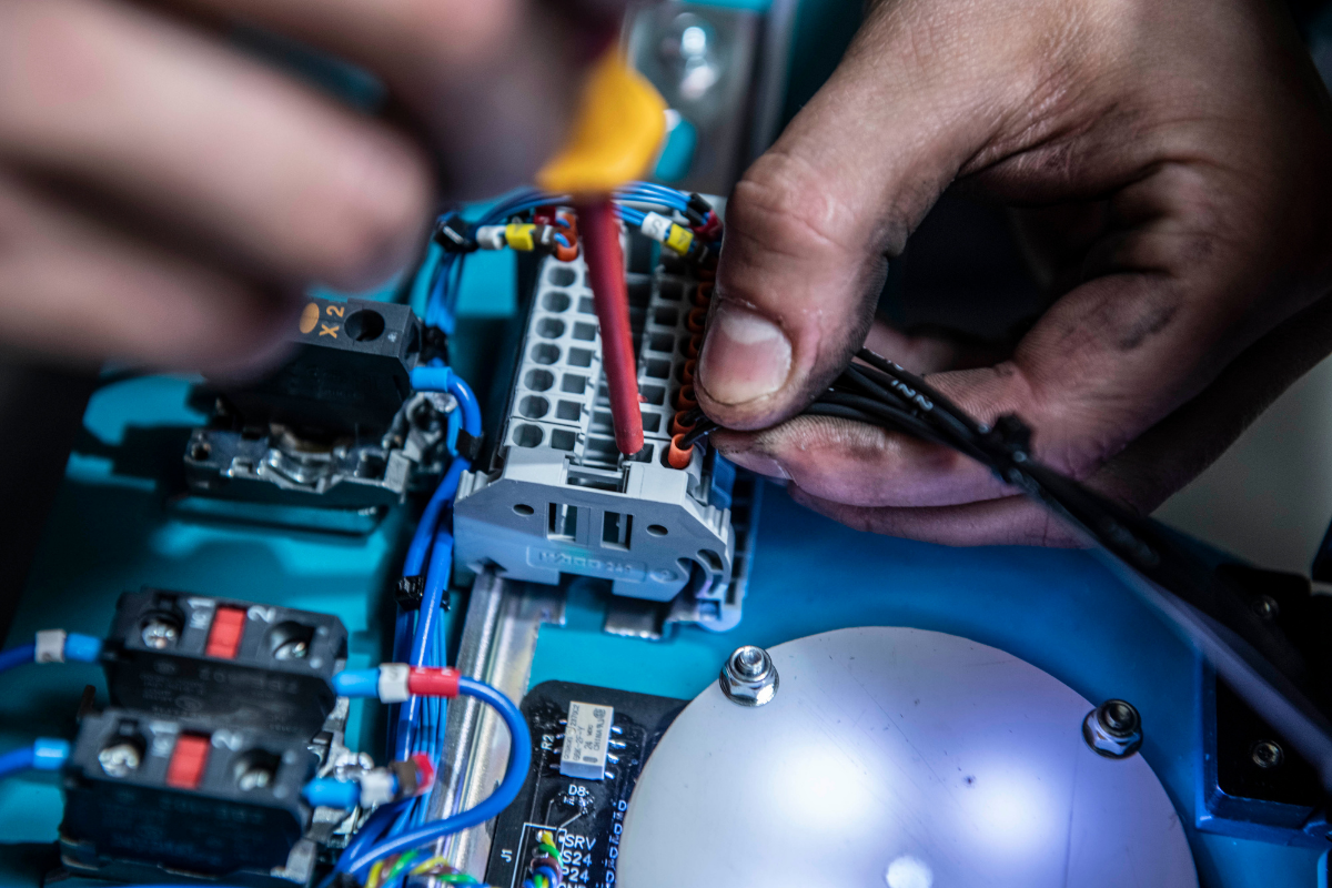 What Is Equipment Maintenance? Latest News Handling Concepts