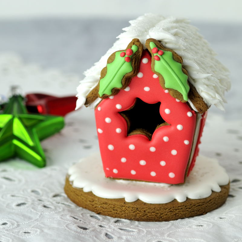 Gingerbread Bird House Tutorial Haniela's Recipes, Cookie & Cake