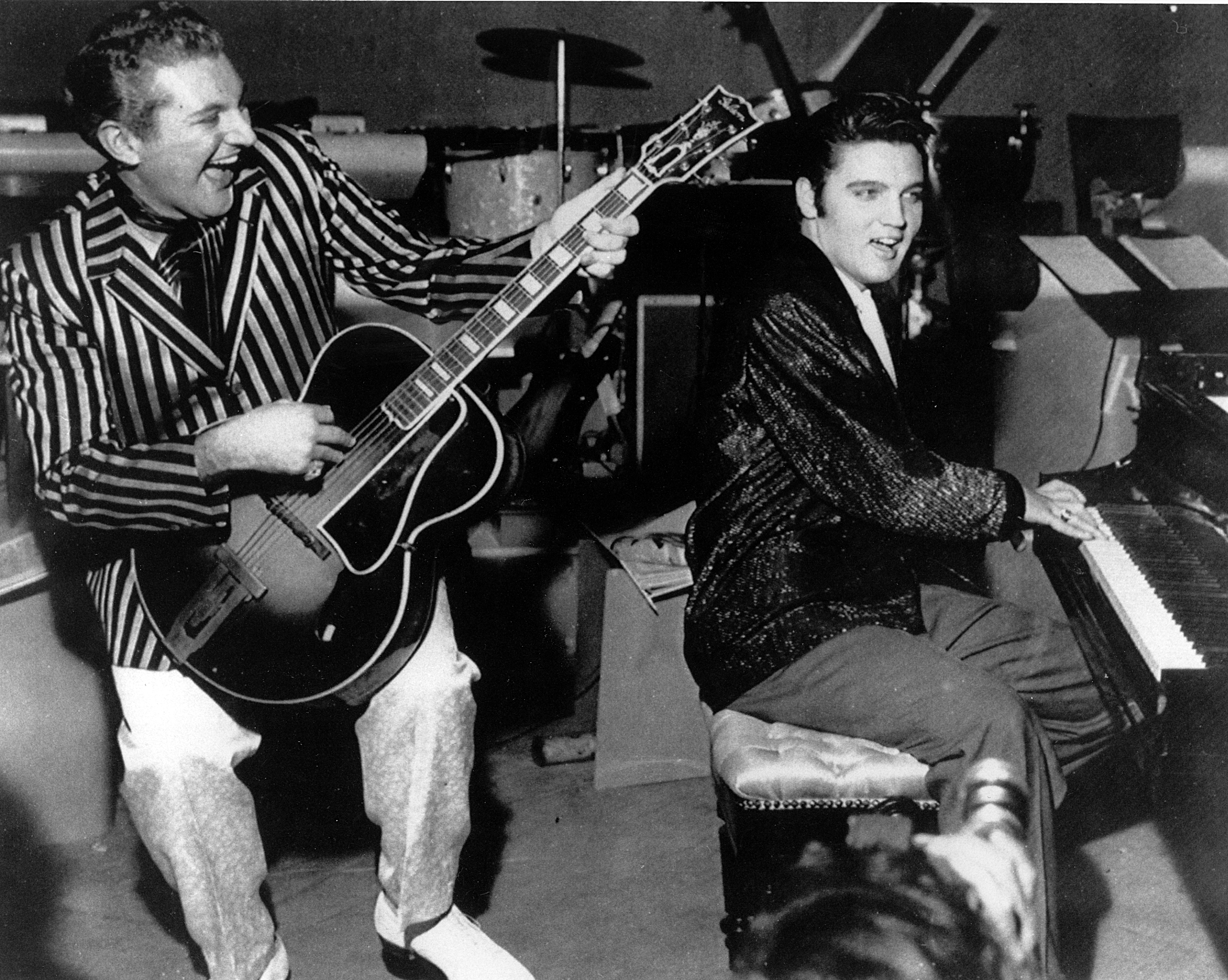 Geburtstag von Elvis Presley "The King" Politik für Kinder, einfach