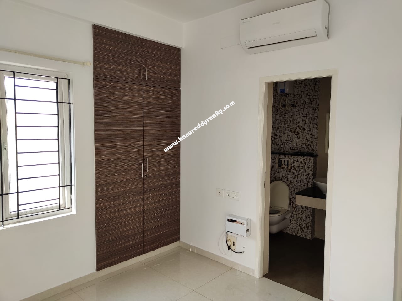 Flat for Sale at ThiruvanmiyurChennai Hanu Reddy Realty