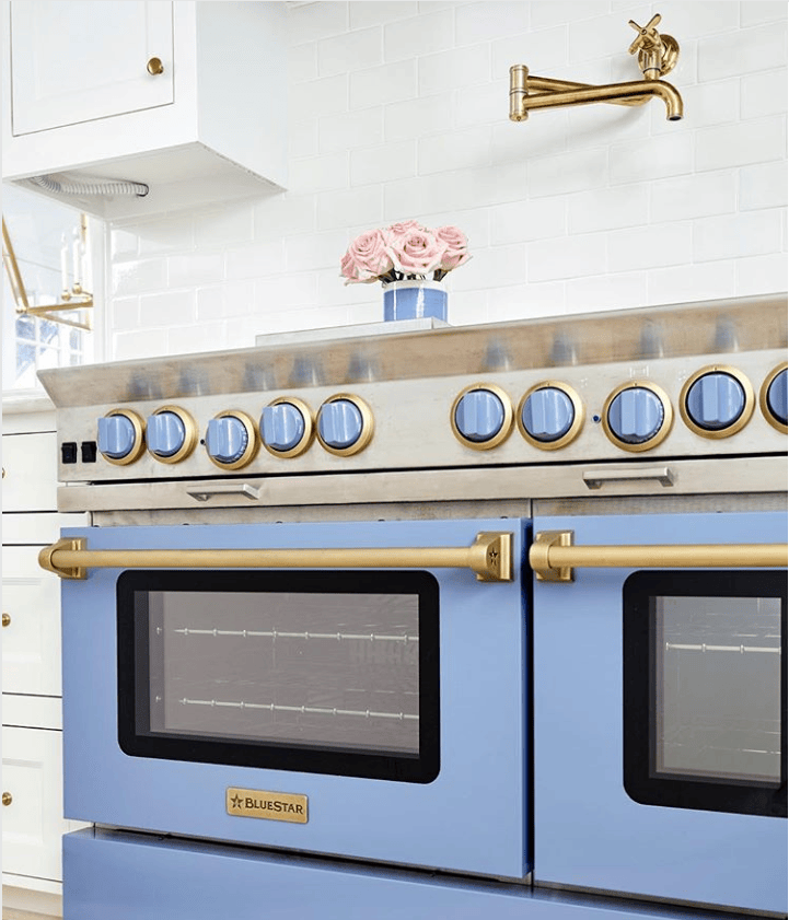 We’re crazy about COLORFUL RANGES! Seriously Happy Homes