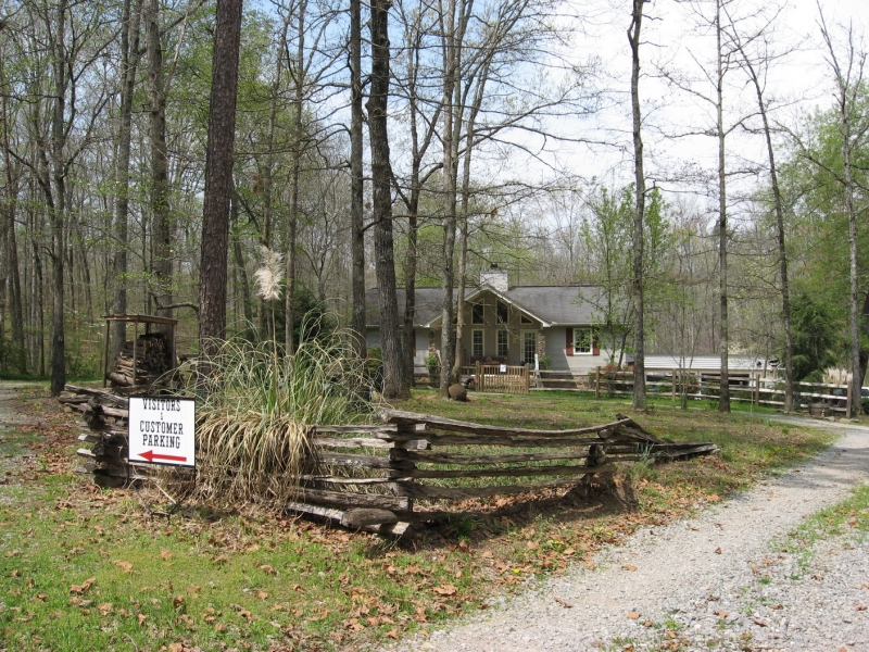 Hours of Operation Dog Boarding Kennel near Chattanooga and Cleveland