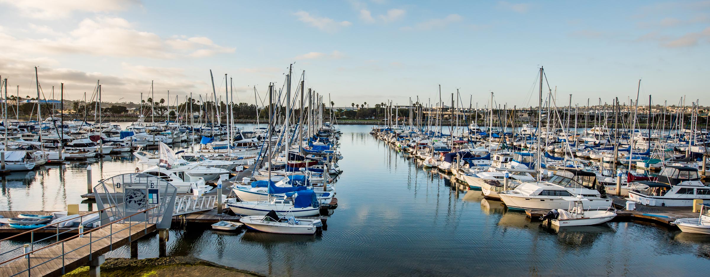 Harbor definition and meaning with pictures Picture Dictionary & Books