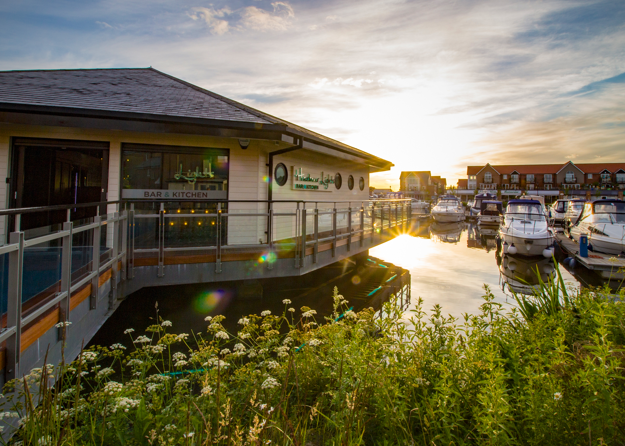 Looking to Visit Harbour Lights Bar & Kitchen for our great atmosphere?