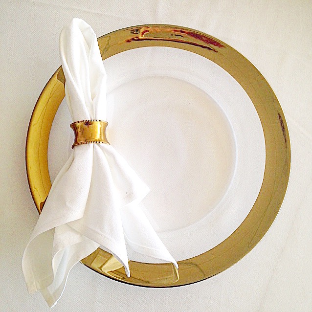 Gold Thick Rim Charger Plate Harbourside Decorators
