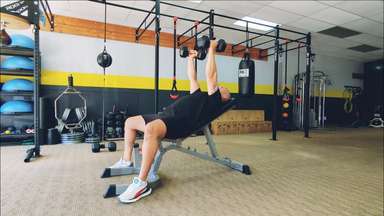 How to do ﻿Incline DB Bench Press Exercise