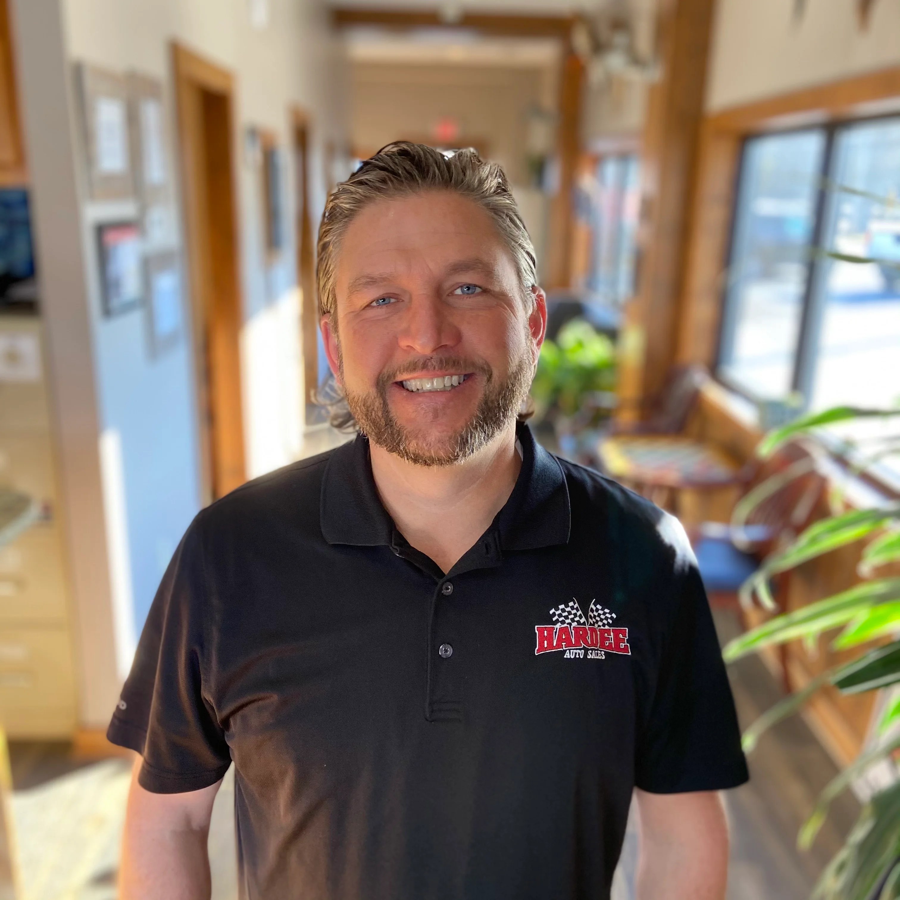 Hardee Auto Sales Staff Meet Our PreOwned Team