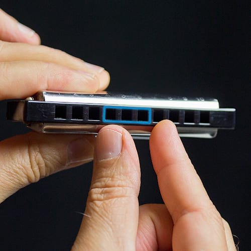 How to Play Harmonica Chords For Beginners