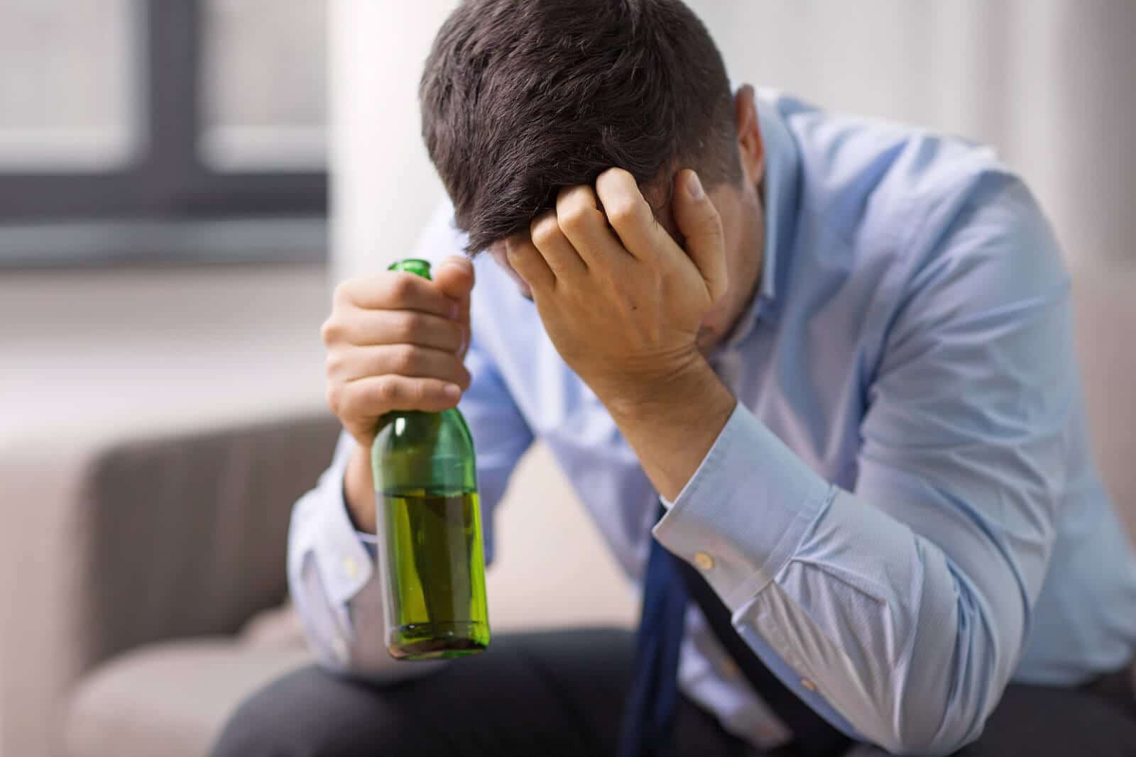 Alcoholism What Are The Causes and Risk Factors?